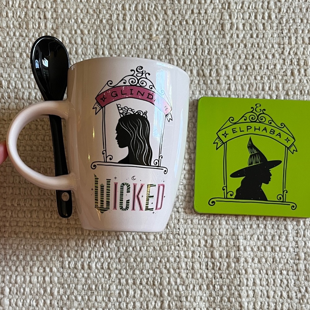 Wicked Glinda Mug with spoon  & Elphaba Coaster